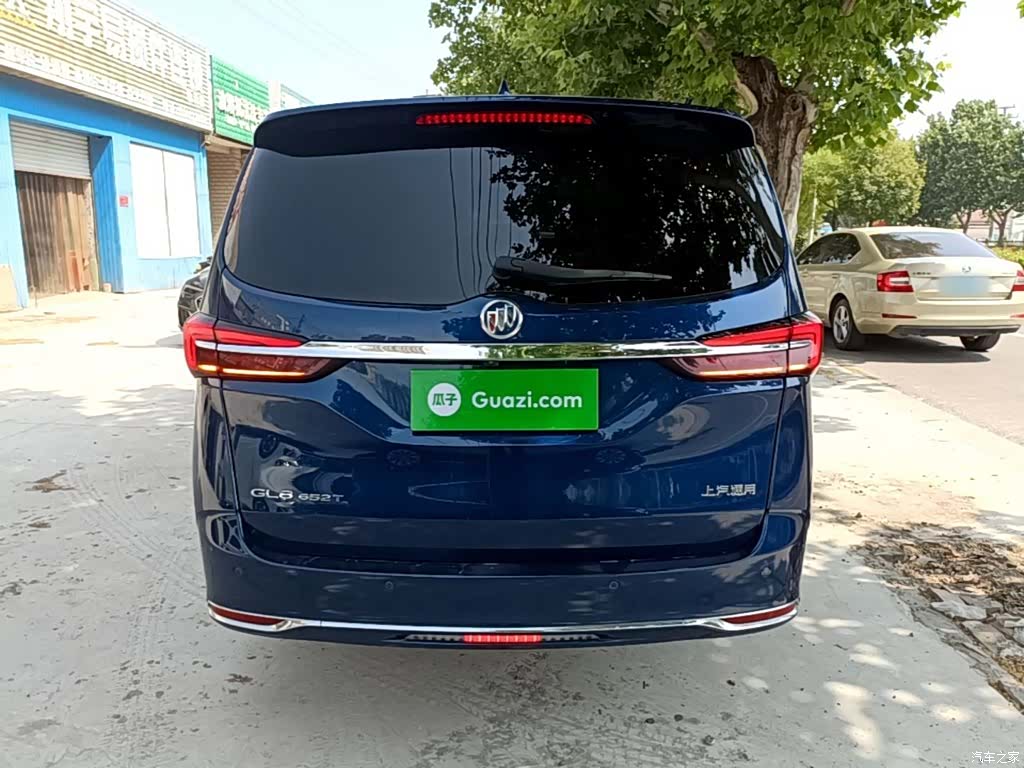 Buick GL8, 2022 6