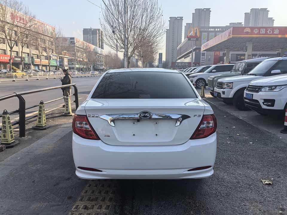 BYD F3