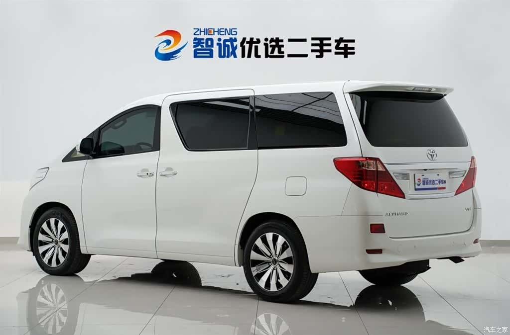 Toyota Alphard, 2012 35