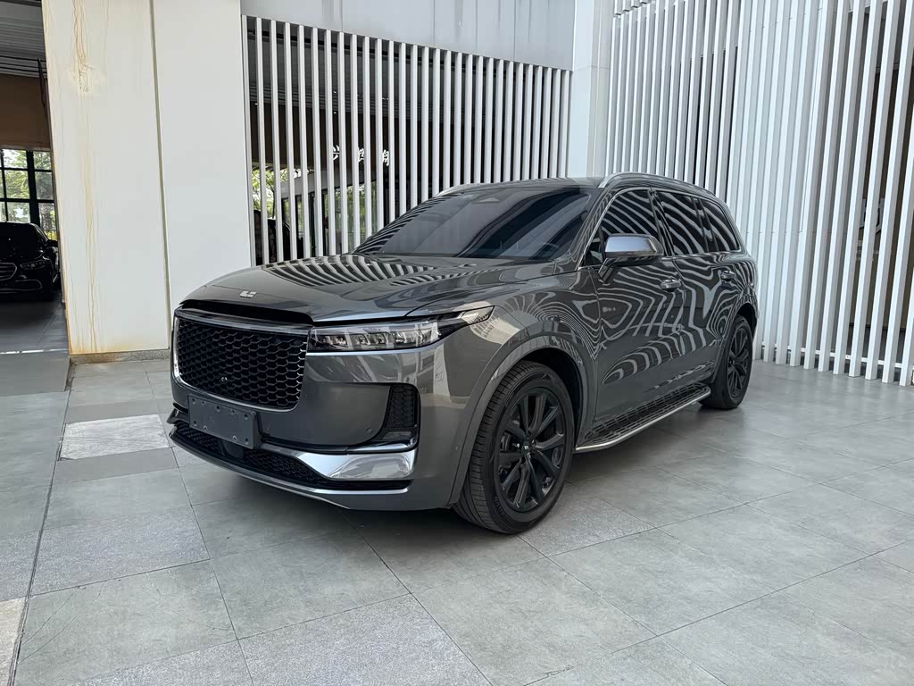 Li Auto ONE