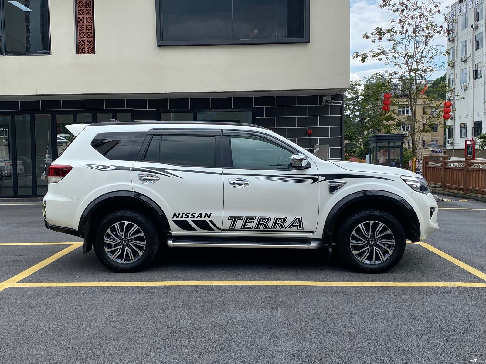 Nissan Terra, 2020 7