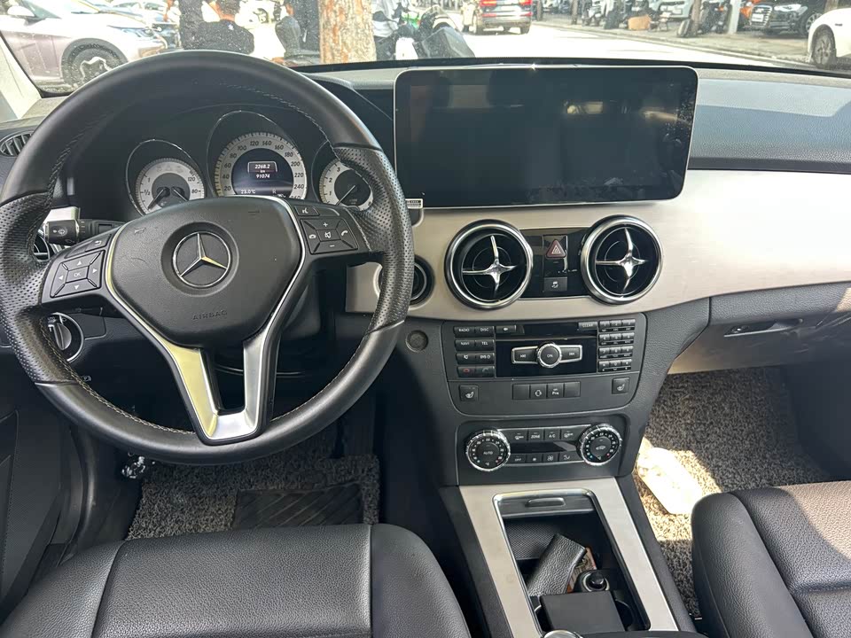 Mercedes-Benz GLK class
