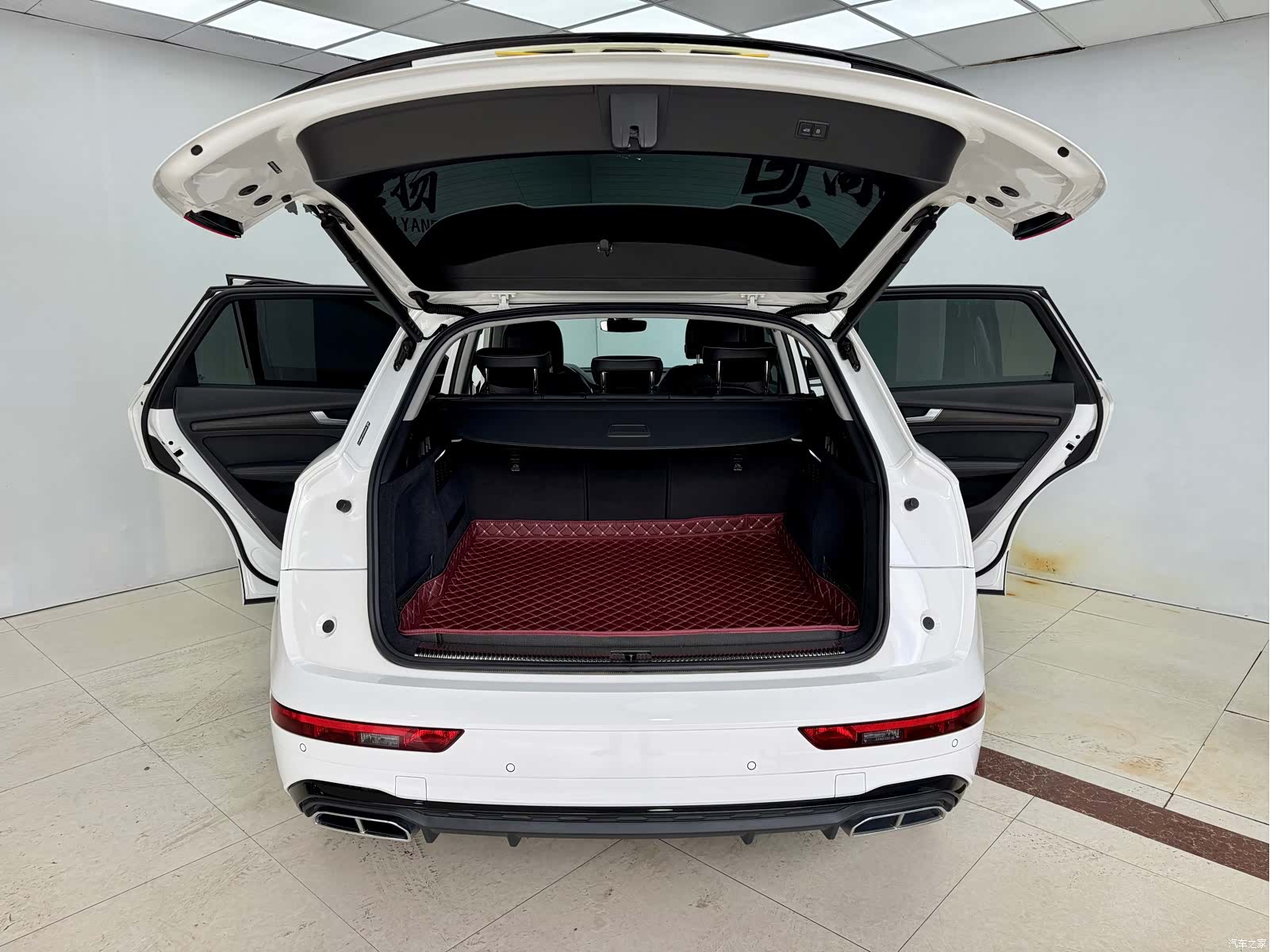 Audi Q5L, 2023 23