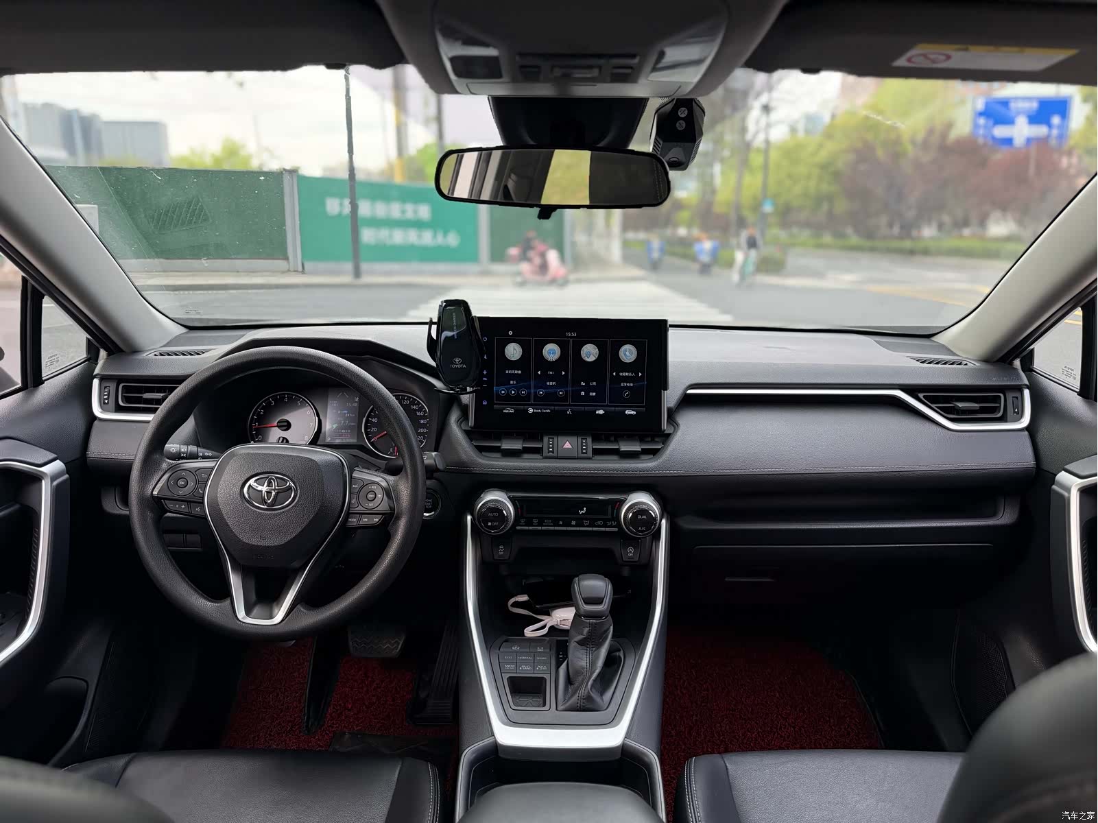 Toyota Wildlander, 2020 10