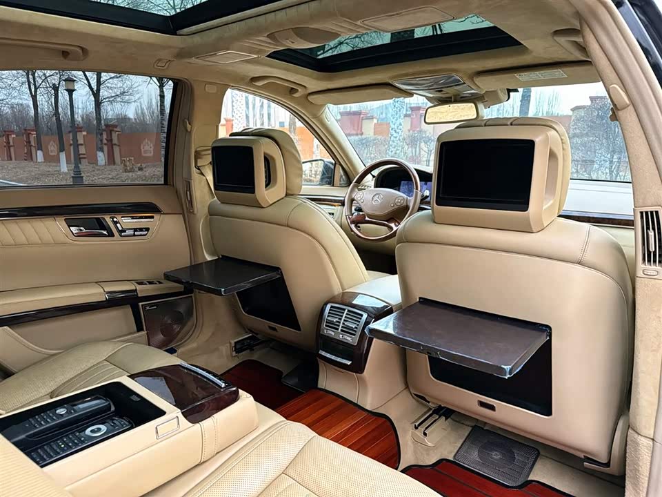 Mercedes-Benz S-class