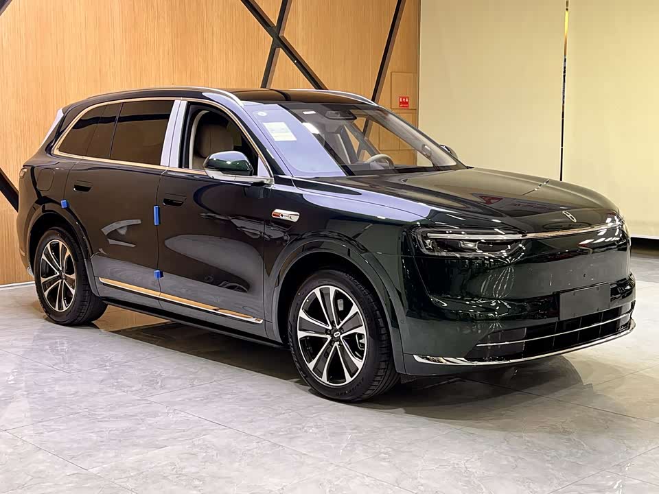 AITO Ask the world M7