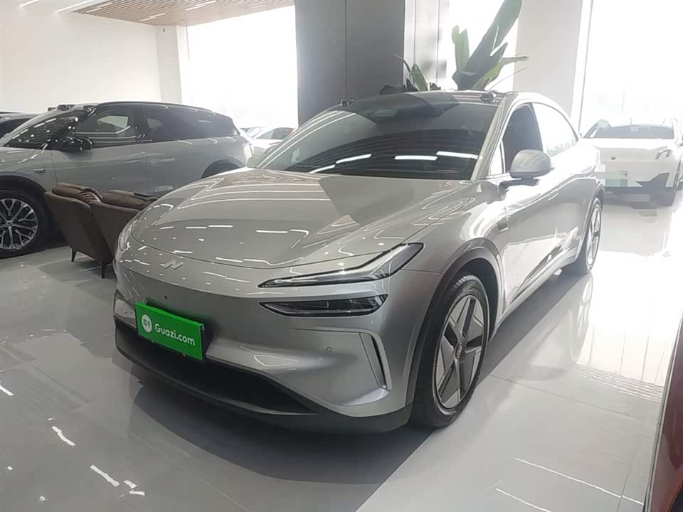 NIO L60
