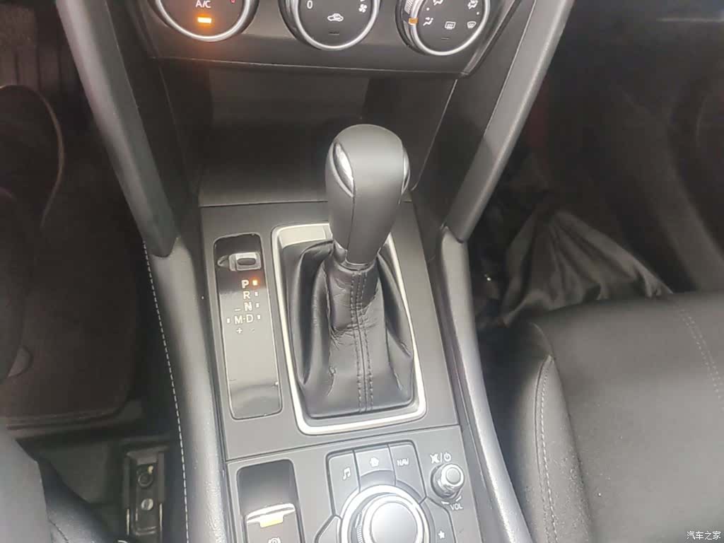 Mazda CX-4, 2020 14