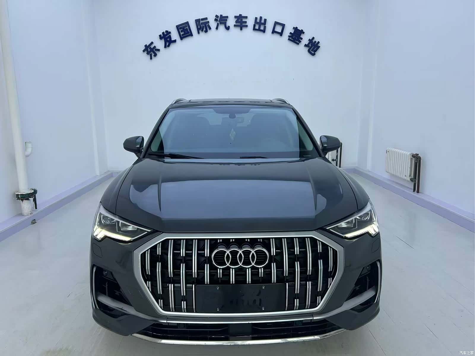 Audi Q3, 2021 1