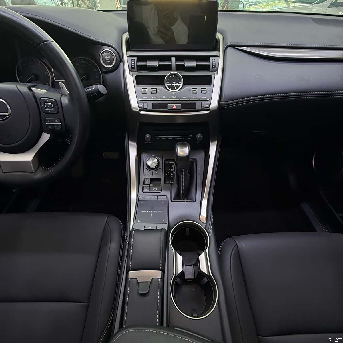 Lexus NX, 2021 9