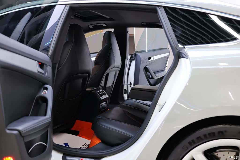 Audi S5, 2013 30