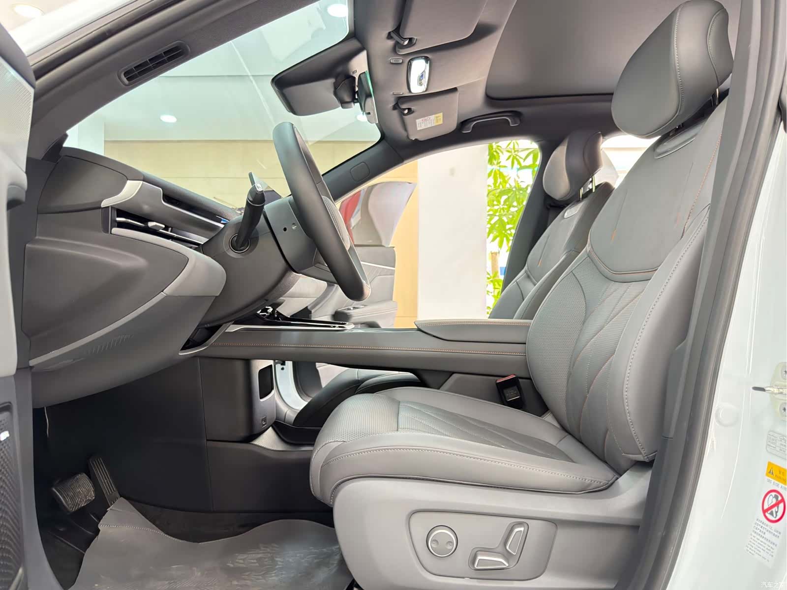 Deepal S05, 2025 10