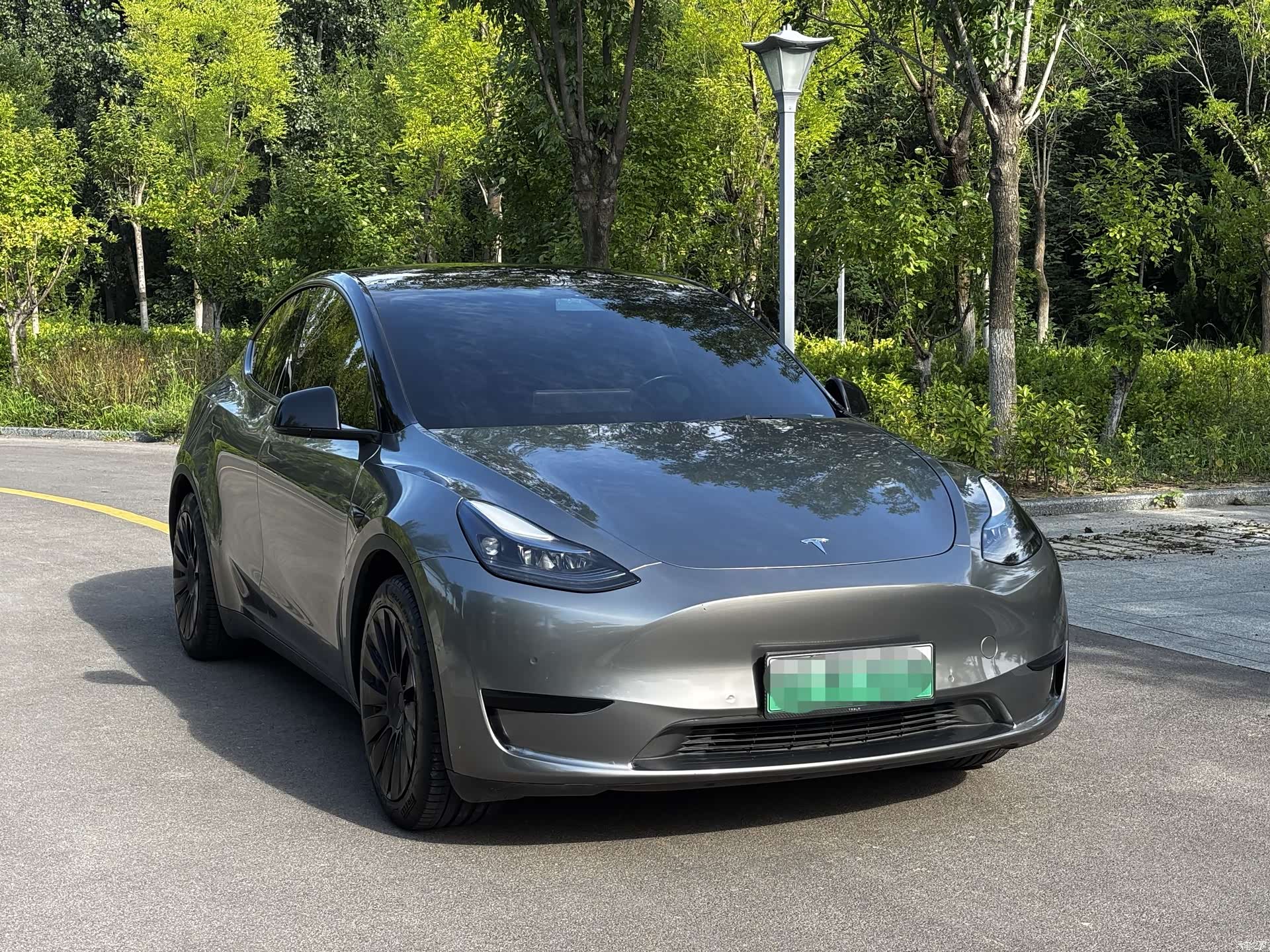 Tesla Model Y, 2023 3