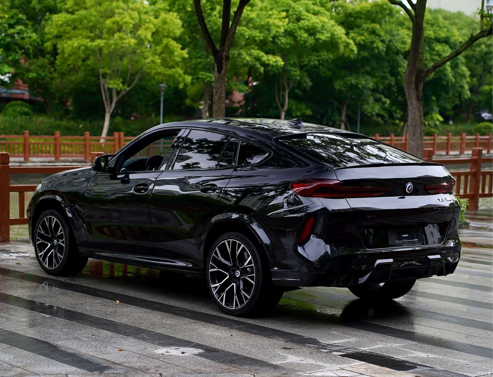 BMW X6, 2023 7