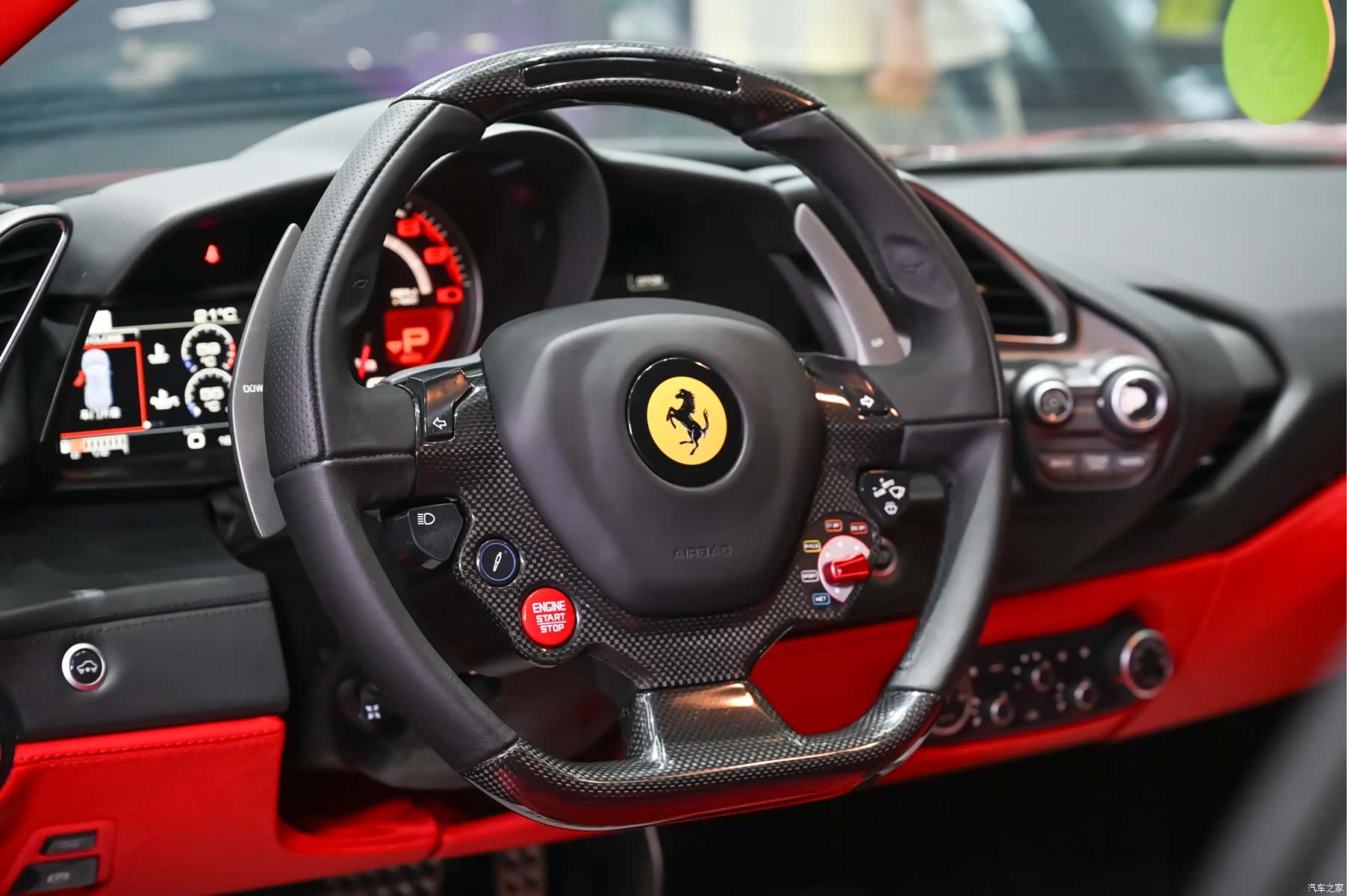 Ferrari 488, 2016 8