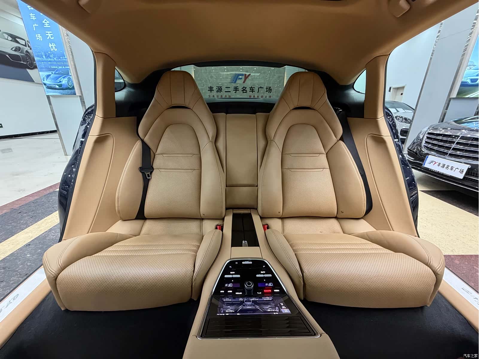 Porsche Panamera, 2018 14