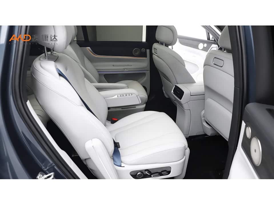 AITO Ask the world M9