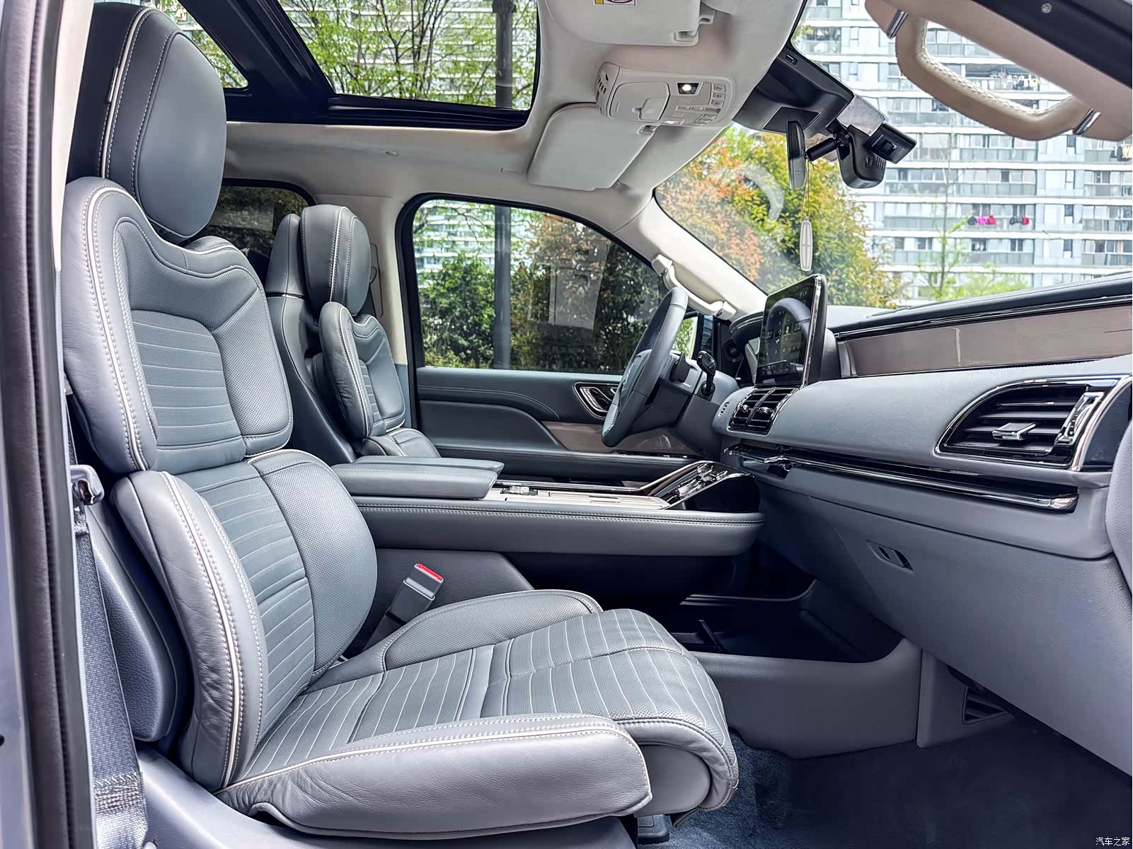 Lincoln Navigator, 2020 21