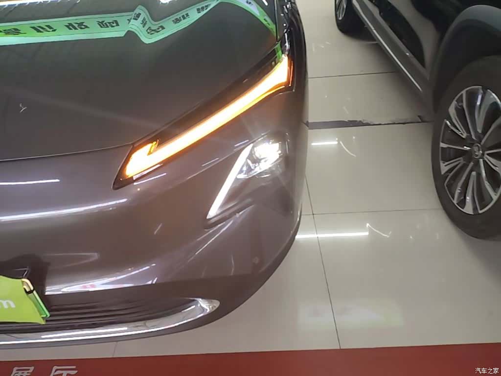 Wuling Starlight, 2026 24
