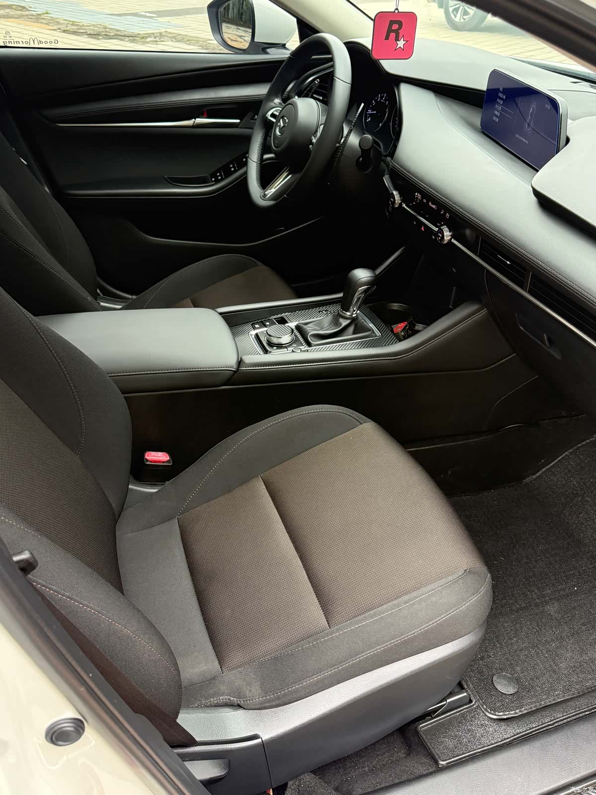 Mazda Mazda3, 2023 6