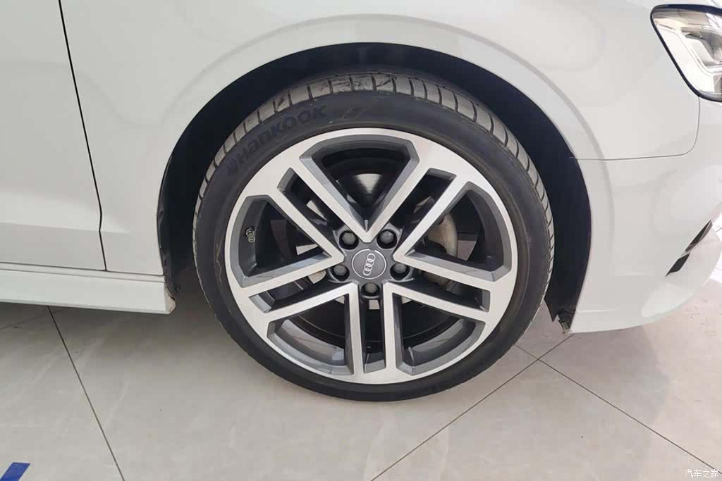 Audi A3, 2018 6