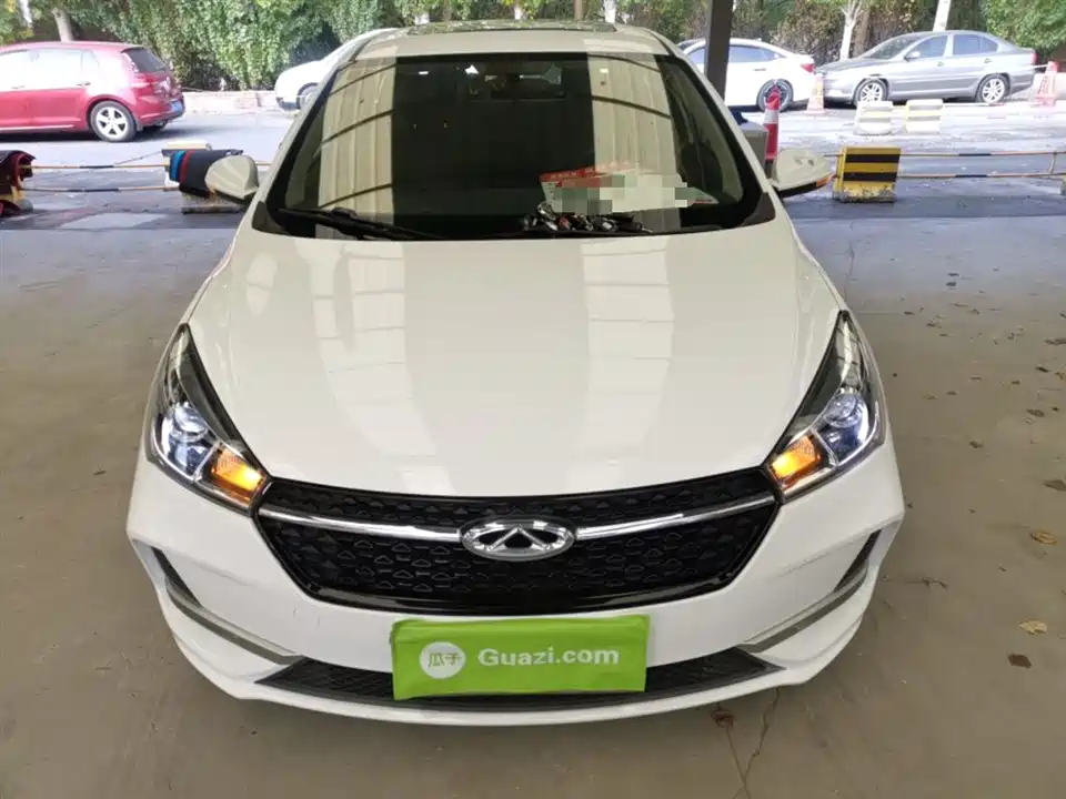 Chery Arrizo 5