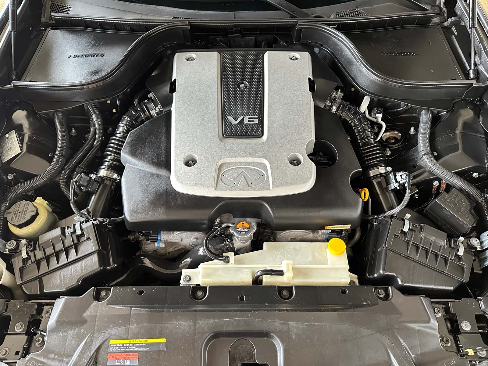 Infiniti G25, 2011 17