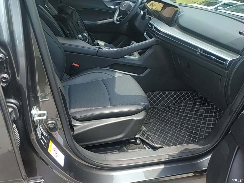 Changan CS35, 2025 25