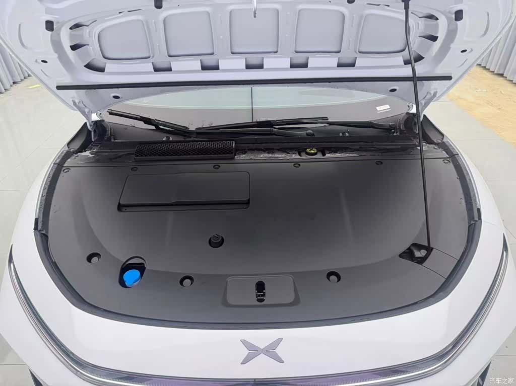 Xpeng P7, 2026 23