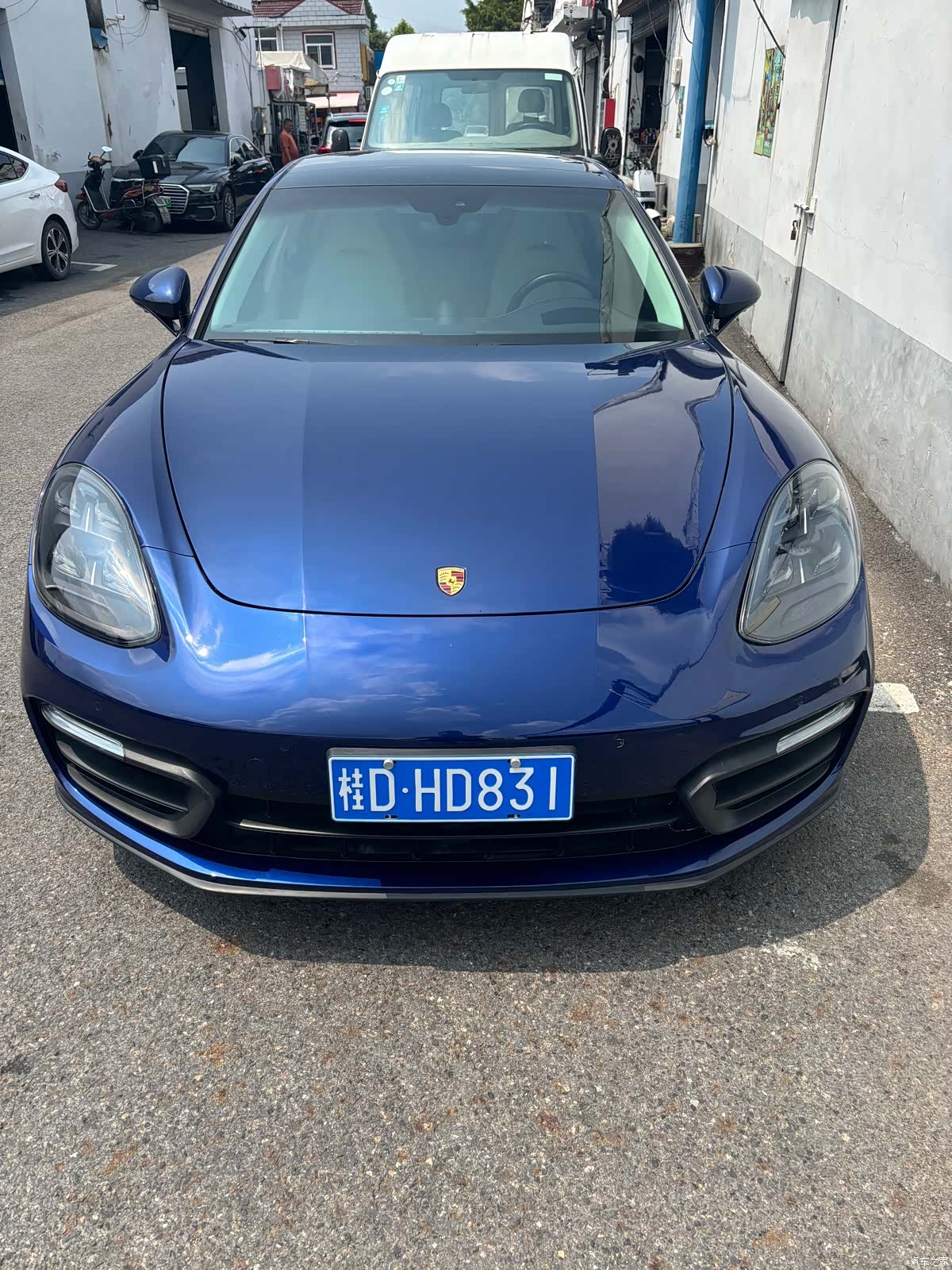 Porsche Panamera, 2022 2