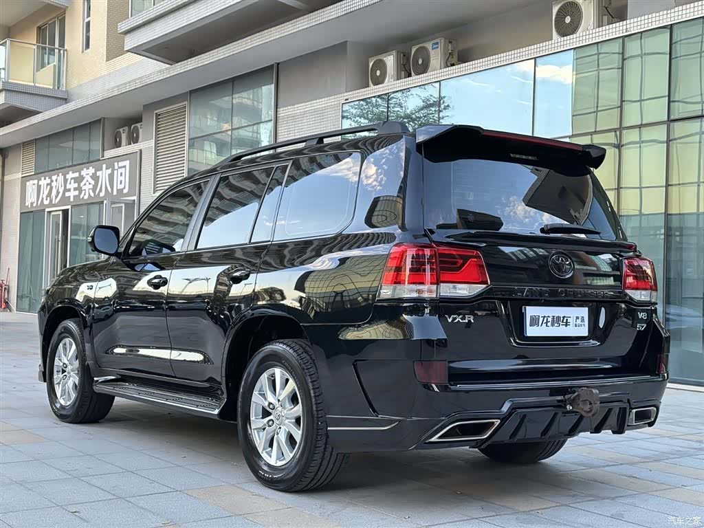 Toyota Land Cruiser, 2020 6