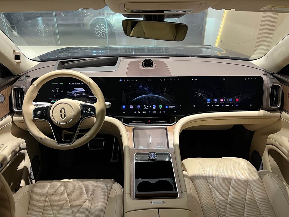 AITO Ask the world M9