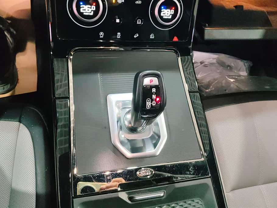 Land Rover Range Rover Aurora