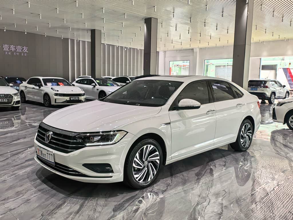 Volkswagen Sagitar
