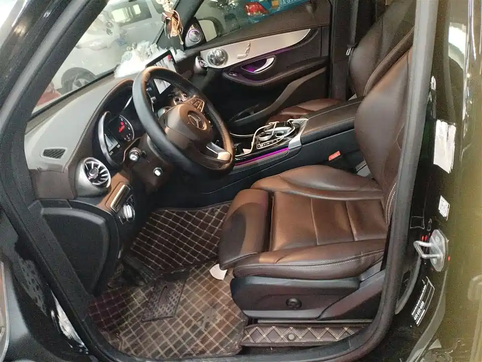 Mercedes-Benz GLC Mercedes-Benz GLC