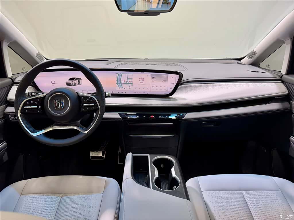 Buick GL8, 2025 13