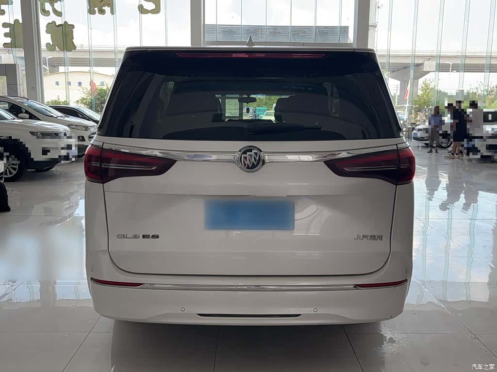 Buick GL8, 2024 4