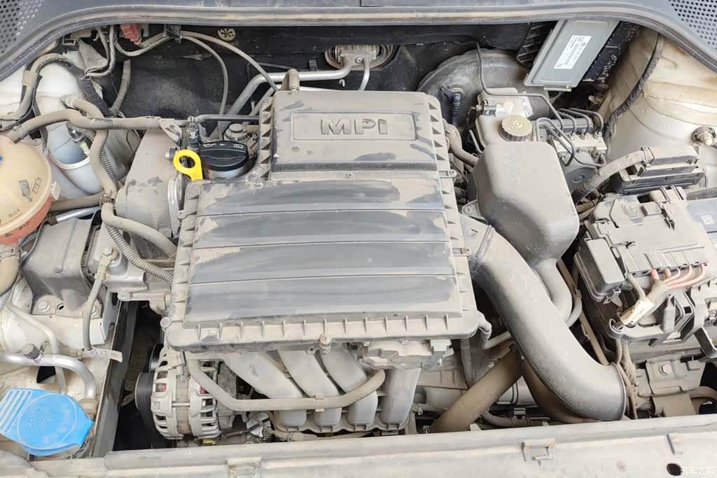 Skoda Rapid, 2016 10