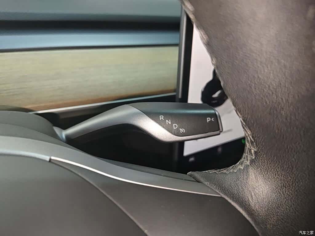 Tesla Model 3, 2022 14