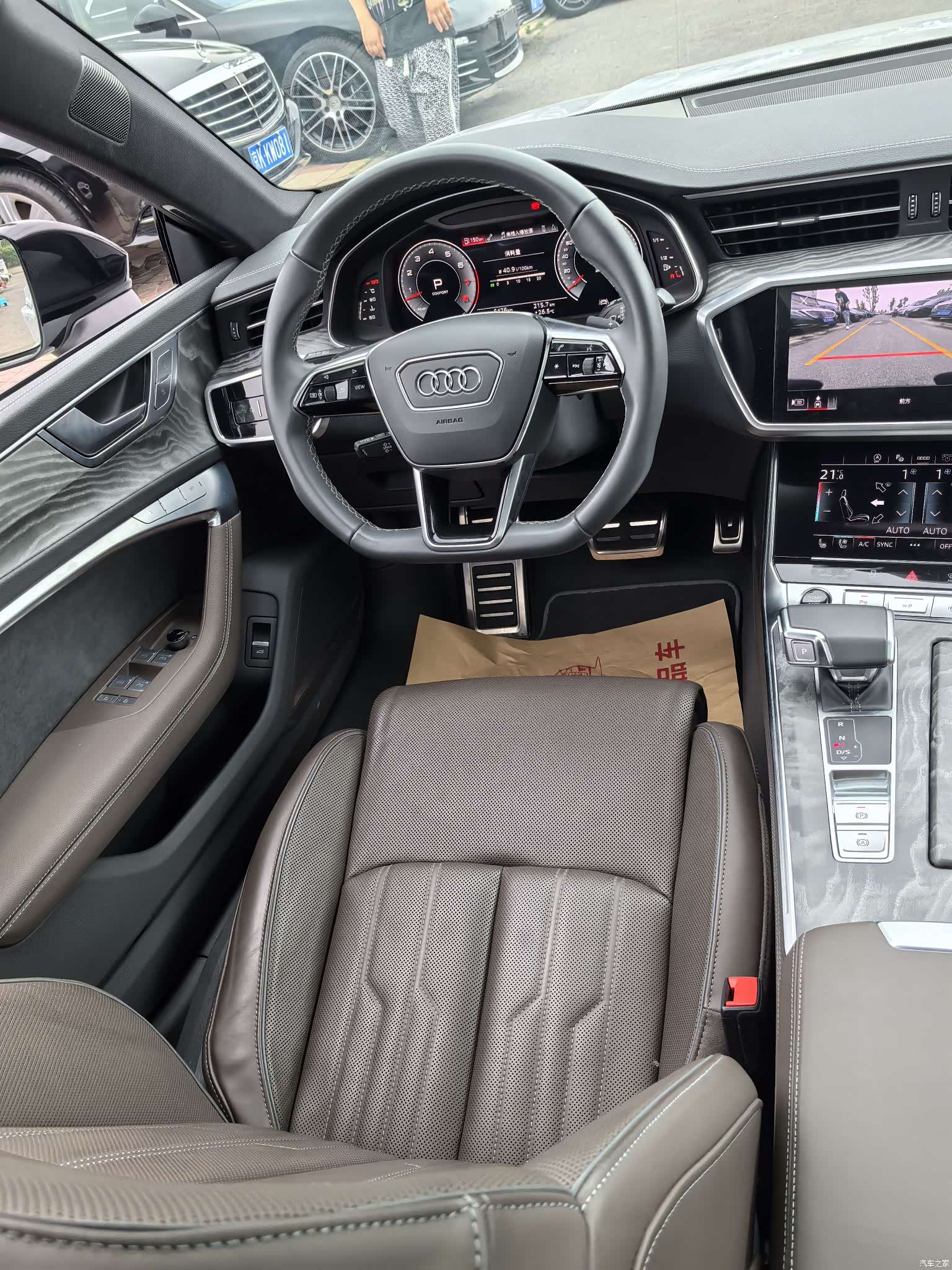 Audi A7L, 2025 16