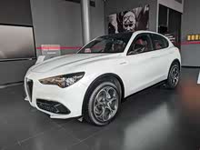 Stelvio˹̹ά 2023�� 2.0T 280HP Veloce������