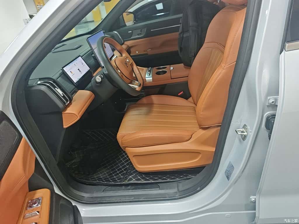 Jetour L7, 2025 15