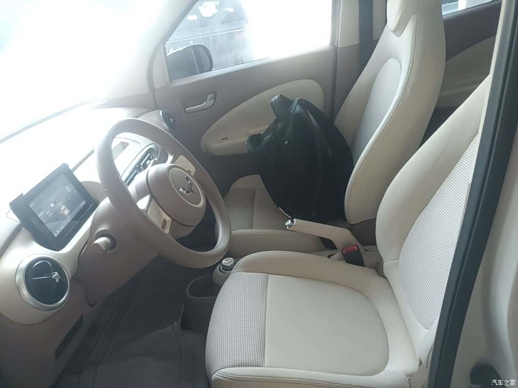 Wuling MINIEV, 2025 15