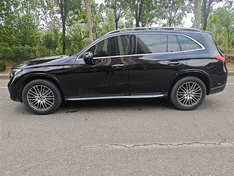 Mercedes-Benz GLC Mercedes-Benz GLC