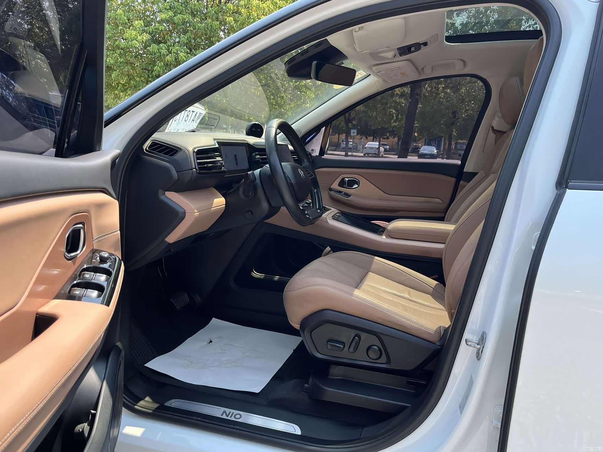 NIO ES8, 2018 4