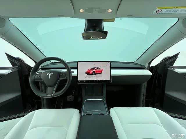 Tesla Model Y, 2022 9