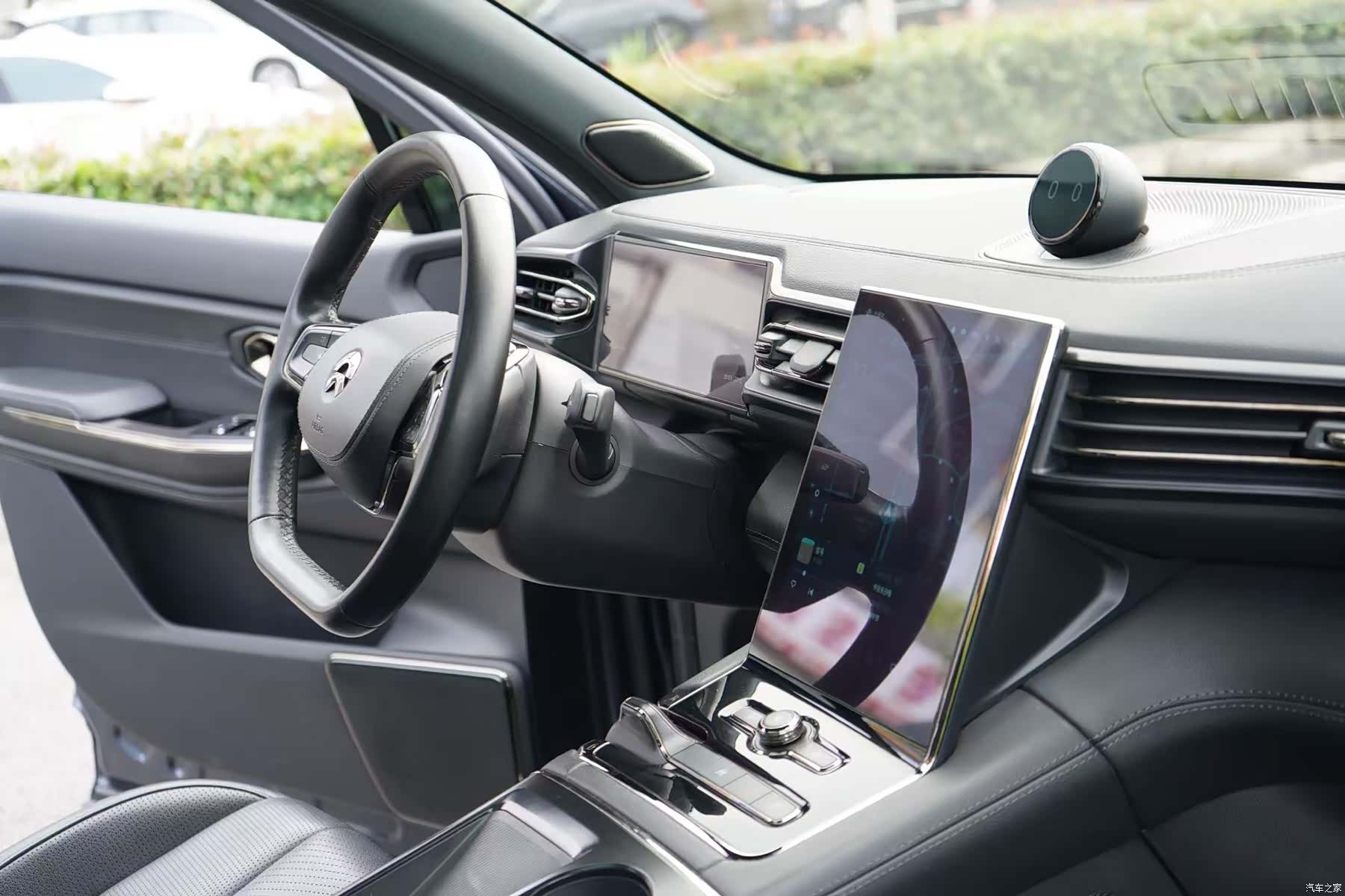 NIO ES8, 2020 14