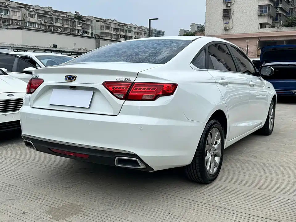 Geely Emgrand GL