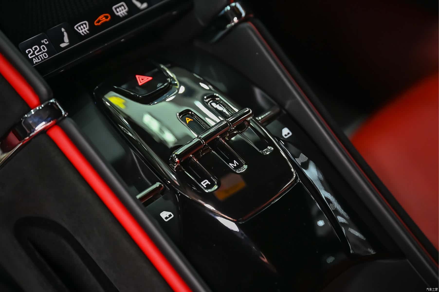 Ferrari Roma, 2021 17