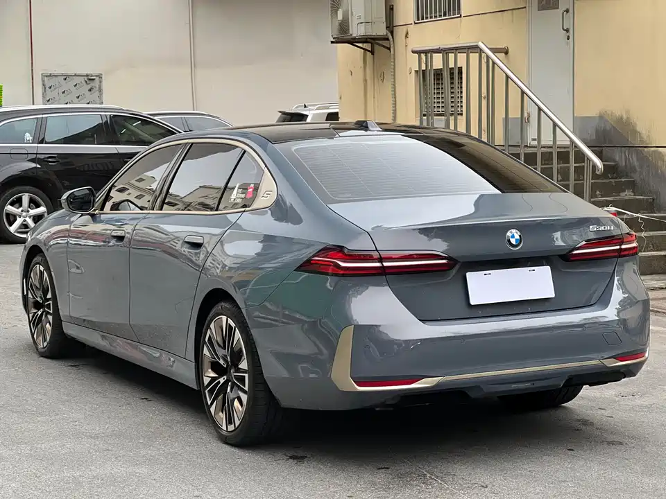 BMW 5 series BMW 5 series